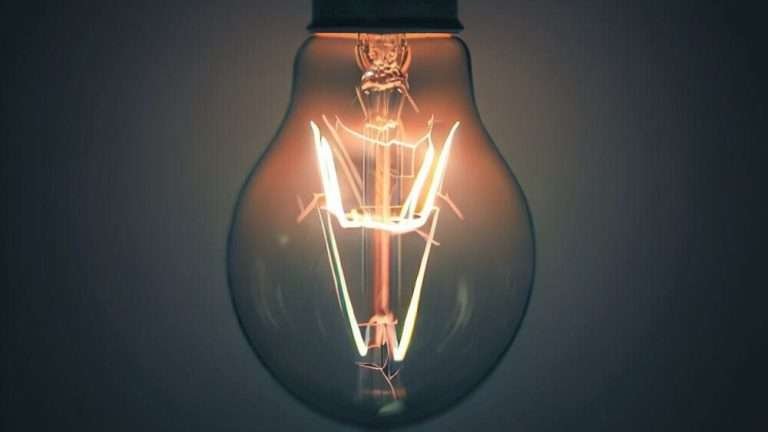 Cómo Preparar Tu Hogar para Cortes de Energía en Bogotá con Productos de Nacional de Eléctricos 2 Cómo Preparar Tu Hogar para Cortes de Energía en Bogotá con Productos de Nacional de Eléctricos