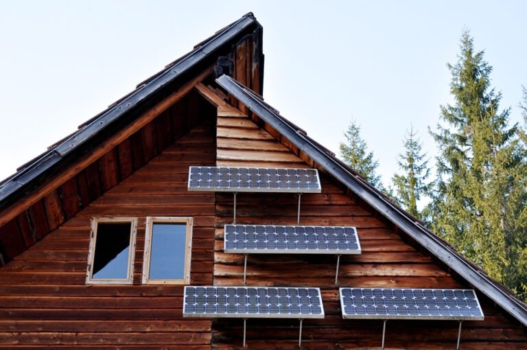 Paneles solares ¿por qué instalar paneles solares en tu casa? Todo el poder de la energía solar explicado en 1 minuto 2 paneles solares