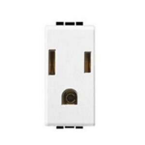 TOMA LIGHT SENCILLA CON POLO 1 MODULO BLANCO - BTICINO